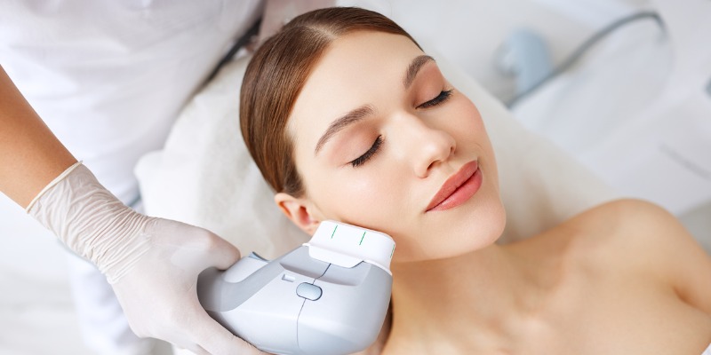 How Fat Freezing and HIFU Work Together? 4 book a personalised consultation of Fat Freezing and HIFU Together Nuneaton